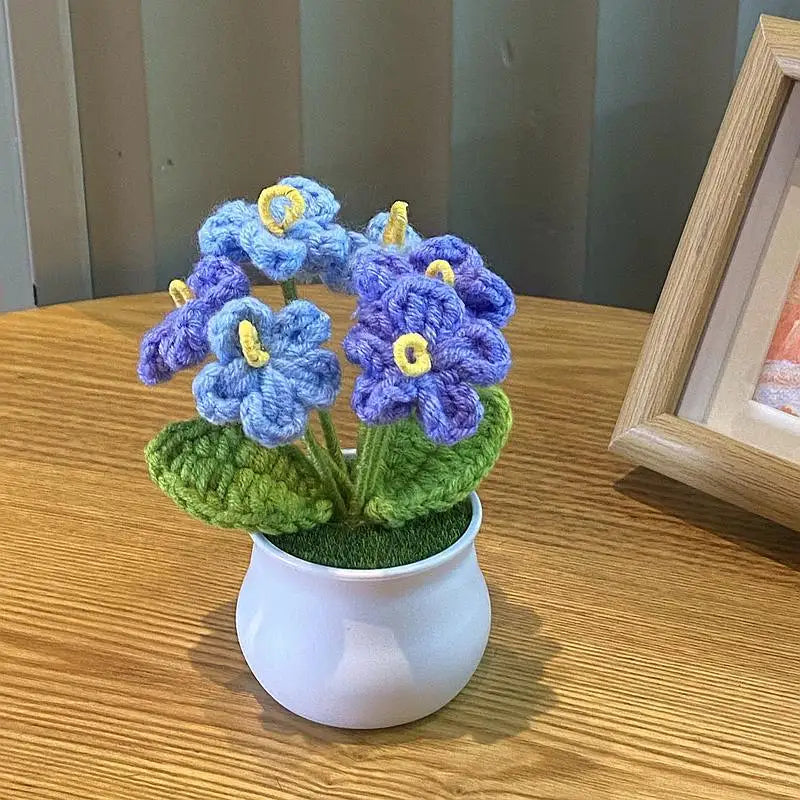 1/2/4Pcs DIY Handwoven Mini Potted Flower Rose Office Desktop Ornamental Potted Plants Woolen Thread Finished Product Home Decor